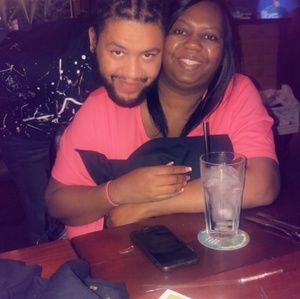 Meet your Posher, Charlotte